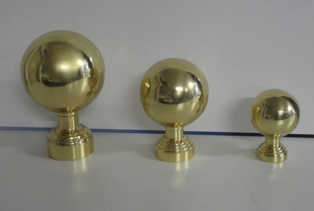 Boule de rampe en Laiton Poli Verni Réf 116-[Diamètre:100mm]