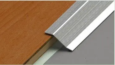 Seuil de porte Inox  Brossé Adhésif L.40mm Multi Niveaux Long 2.70ML