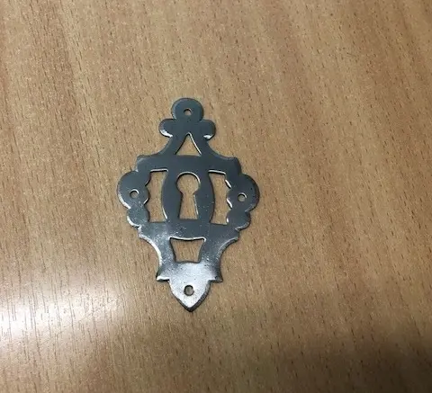 Entrée de meuble N° 91  Fer brut  Bouvet