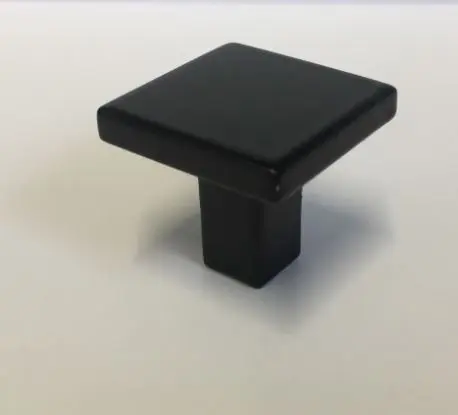 Bouton 735 Carré Métal Noir