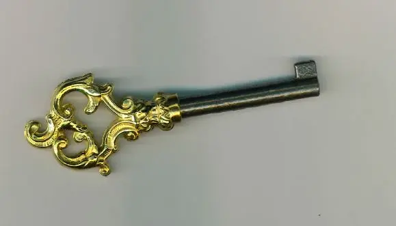 Clé anneau L.XV laiton N.24 pour serrure de meuble