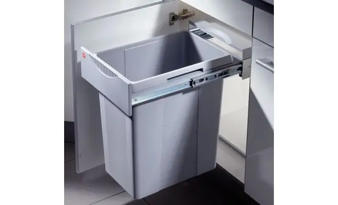 Poubelle 1 bac 40 litres gris clair HAILO 3668.40