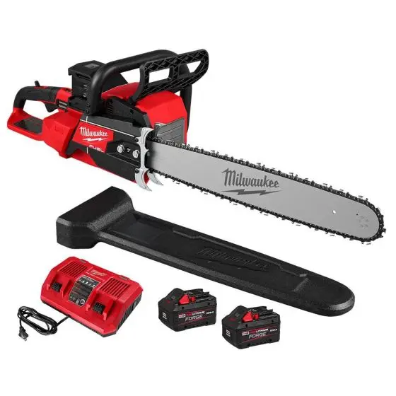 Tronçonneuse à double batterie 50 cm M18 FUEL™ - MILWAUKEE - avec 2 batteries 8Ah - chargeur - 4933480121