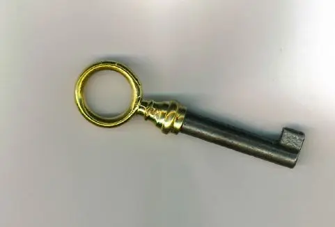 Clé anneau rond laiton N.21 pour serrure de meuble