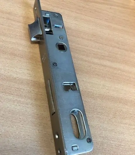 Serrure cylindre ovale Entraxe 85mm CVL 1975/0