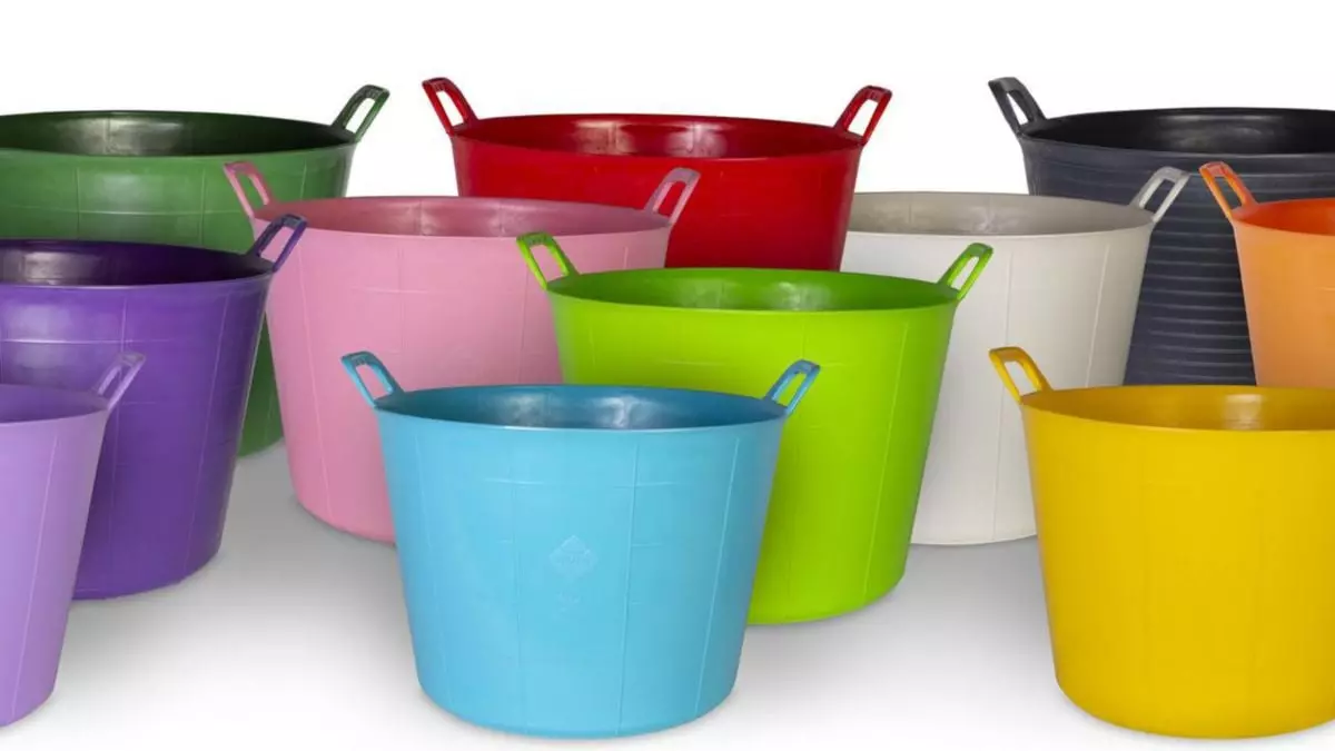 Auge en plastique n°3 Flextub - 40 L - RUBI - 887