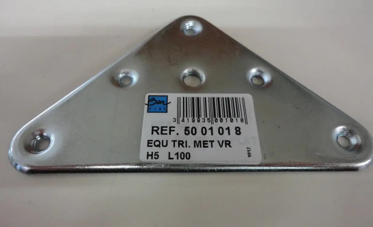 Platine de fixation pour pied en bois