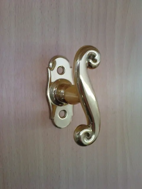 Bouton sur platine 10707 CEVENNES-[Laiton poli]