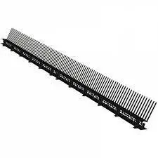 Latte de ventilation avec peigne B.W.K. - 65 mm x 1 m - noir - 1000003397