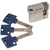 Demi-cylindre européen Mul-T-Lock 262S+ - 42,5 mm - 3 clés - Barre de renfort - 425262CBR