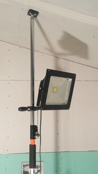 Pack étai 290 cm + Support étai URKO pour niveaux laser / caméras / LEDS - 1843006