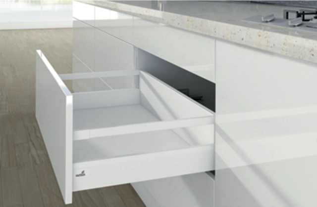 Casserolier HETTICH Arcitech P.450 H.186/94 mm blanc sans coulisse avec tringle - 9149319