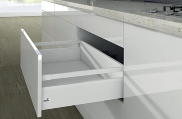 Casserolier Arcitech HETTICH - P.270 H.186/126mm - Blanc sans coulisse avec tringle - 9149336