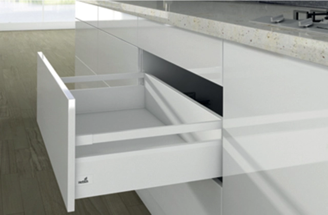 Casserolier Arcitech HETTICH - P.350 H.186/126mm - Blanc sans coulisse avec tringle - 9149338