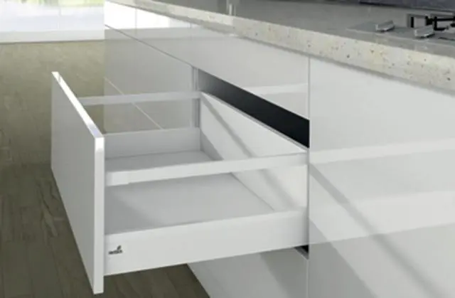 Casserolier Arcitech HETTICH - P.450 H.218/94 mm - Blanc sans coulisse avec tringle - 9149349