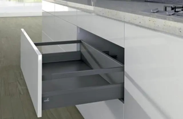 Casserolier Arcitech HETTICH - P.450 H.186/94mm - anthracite sans coulisse avec tringle - 9150542