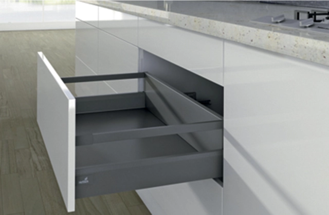 Casserolier Arcitech HETTICH - P.650 H.186/94mm - anthracite sans coulisse avec tringle - 9150545