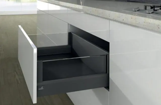 Casserolier Arcitech Designside HETTICH - P.500 H.218/94mm - anthracite sans coulisse avec rehausse verre - 9150581