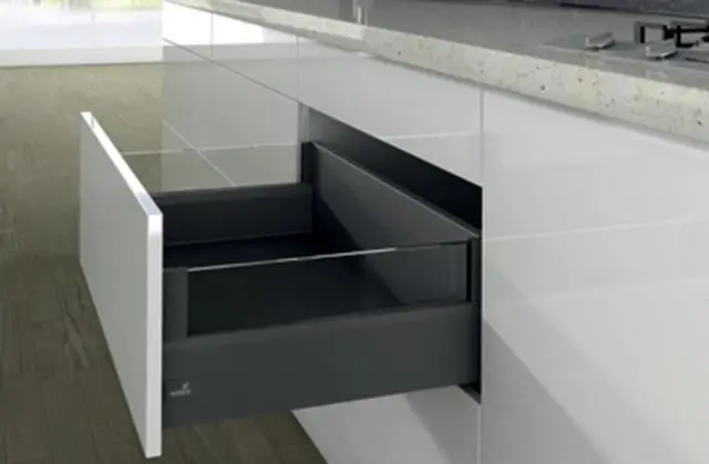 Casserolier Arcitech HETTICH - P.270 H.218/126mm - anthracite sans coulisse avec tringle - 9150824