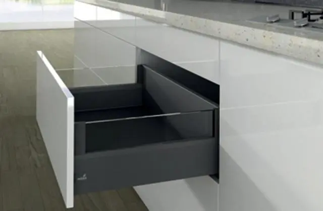 Casserolier Arcitech HETTICH - P.450 H.218/126mm - anthracite sans coulisse avec tringle - 9150828