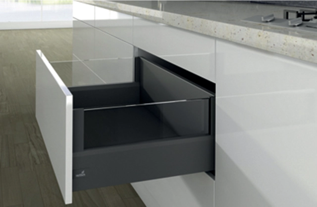 Casserolier Arcitech Designside HETTICH - P.550 H.250/126mm - anthracite sans coulisse avec rehausse verre - 9150869