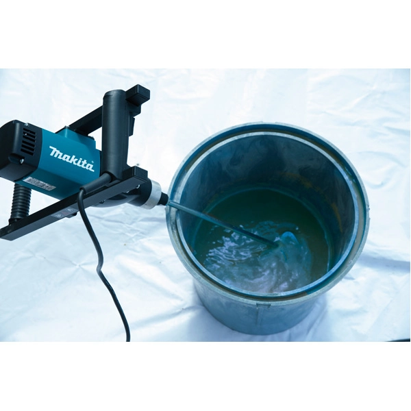 Malaxeur 1800 W MAKITA - UT1600