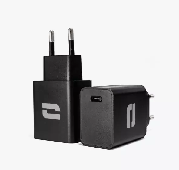CHARGEUR SECTEUR USB-C - 1301229999215