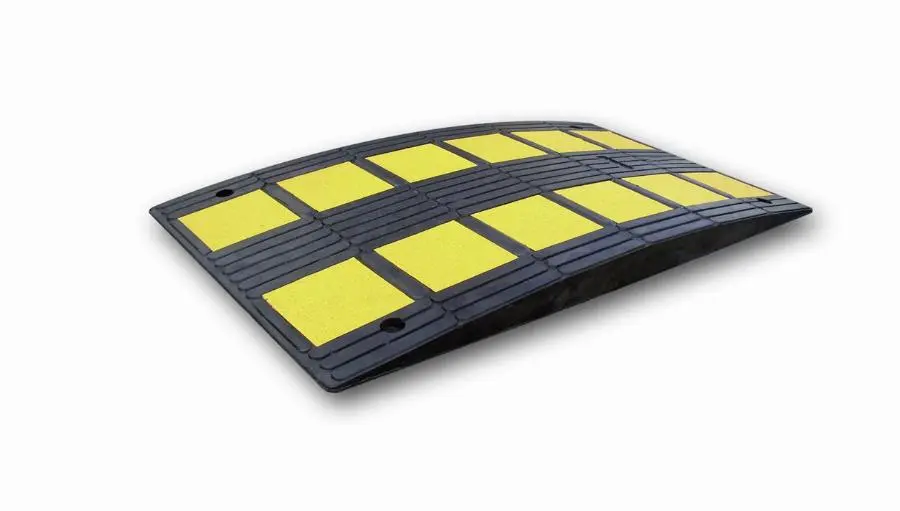 Coussin de ralentissement Safety VISO - noir et jaune - 900 x 500 x 50 mm - 25/30 km - SAFETY50JU